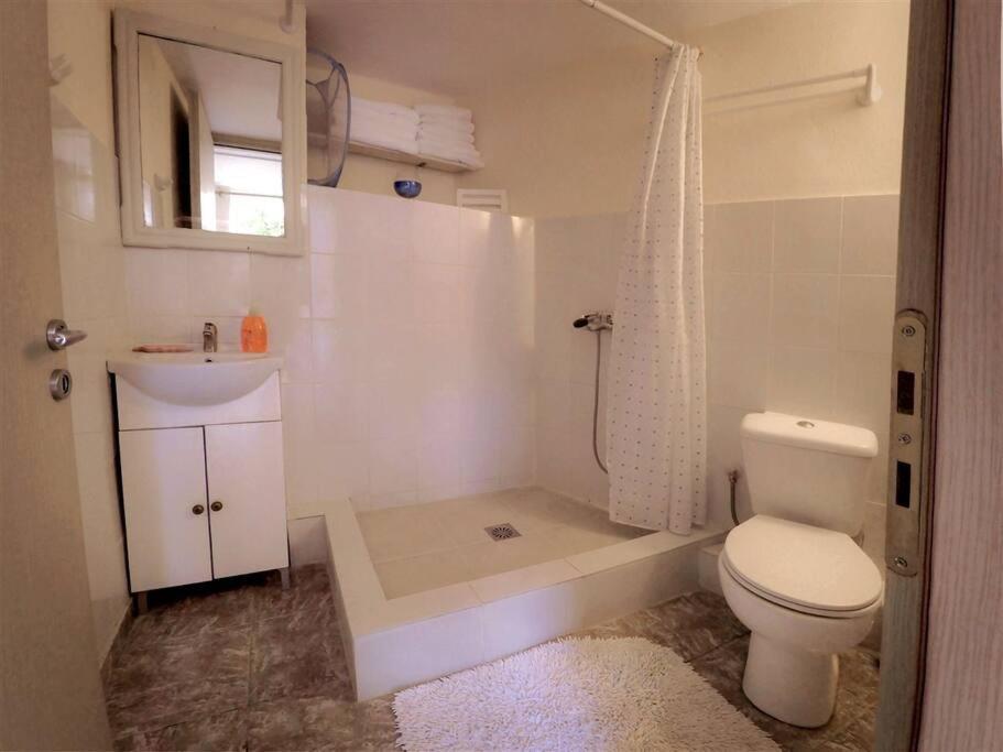 Jacob'S Sunrise Cottage กิสเซมอส ภายนอก รูปภาพ