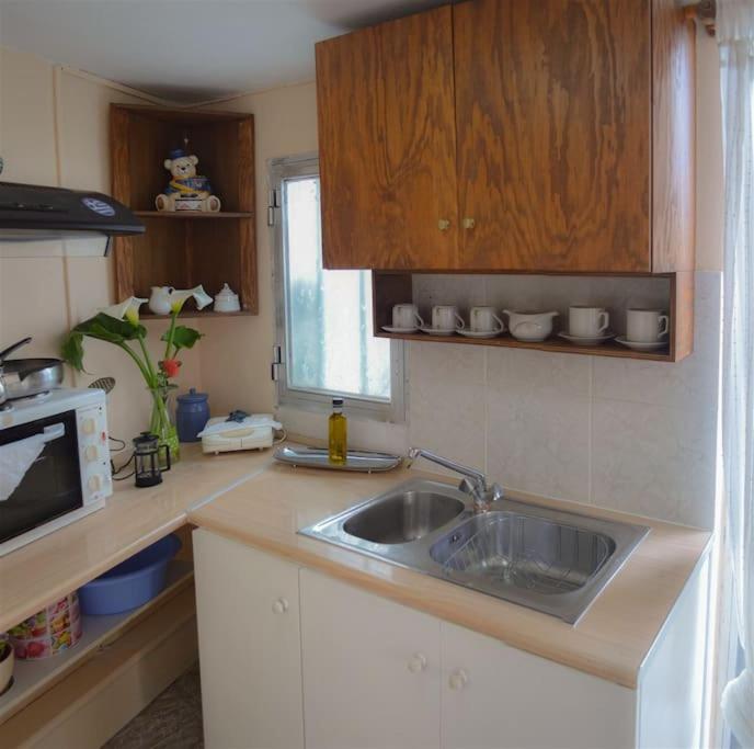 Jacob'S Sunrise Cottage กิสเซมอส ภายนอก รูปภาพ
